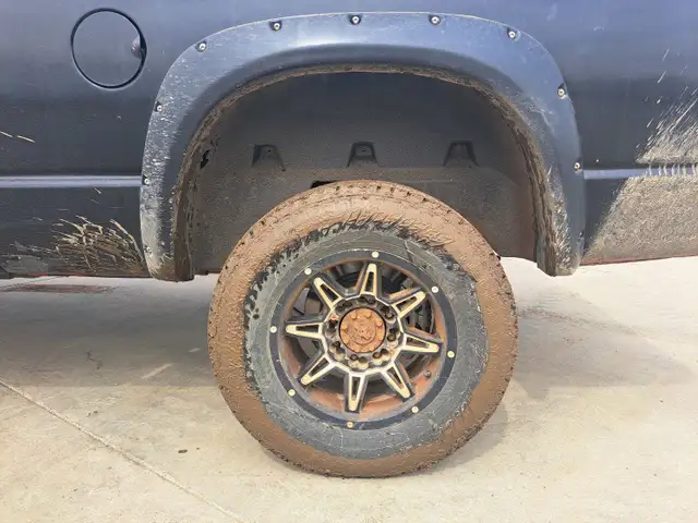 2006 Dodge Ram 3500 - Photo 36