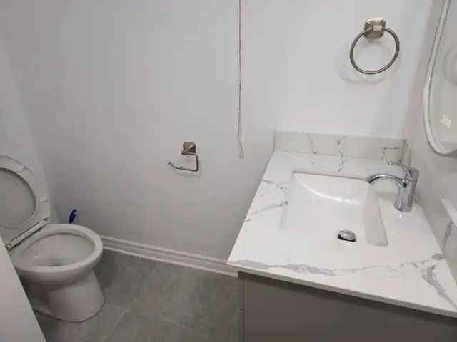 Fully furnished renovated 1 bedroom basement apartment available - Photo 5