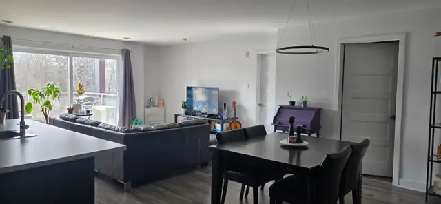 Grande Condo 4.5 St-Canut Mirabel a louer - Photo 10