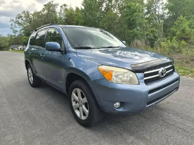 2008 Toyota RAV4 4x4 Saftied $3500 OBO - Photo 5
