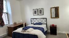 Chambre meublee bain prive-$760-Berri-Uqam-Room w private bath - Photo 8