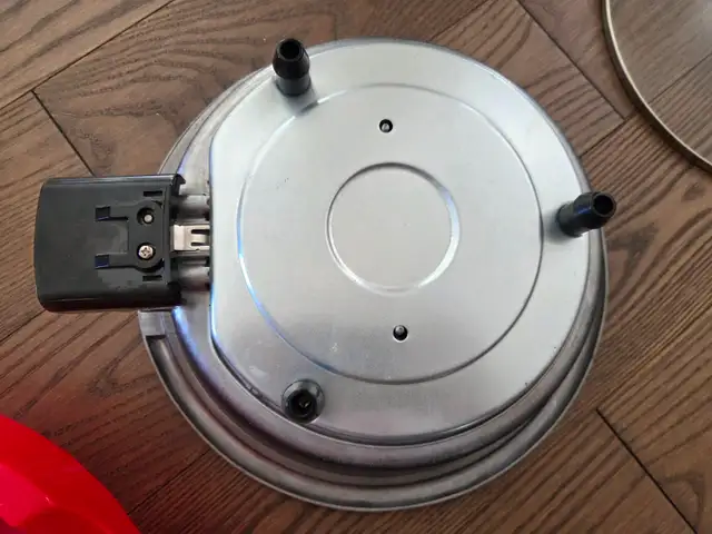Starfrit The Rock Dual-Sided Electric Hot Pot - Non-Stick - Photo 2