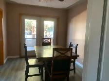 Spacious Main Floor Room in Banff Trail close to UC/SAIT