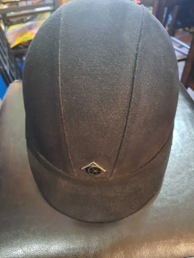 Charles Owen GR8 Helmet - Photo 2