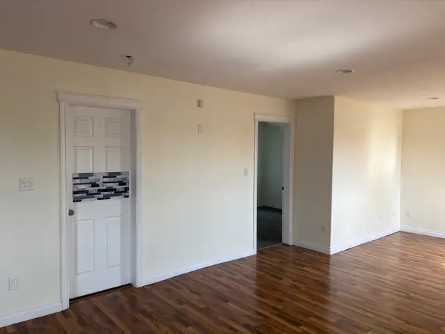 Basement for Rent - Photo 4