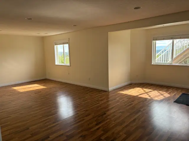Basement for Rent - Photo 5