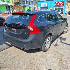 2015 Volvo V60 T6 Premier Plus, AWD, 3.0l 6cyl, Pre-safety inspe - Photo 8