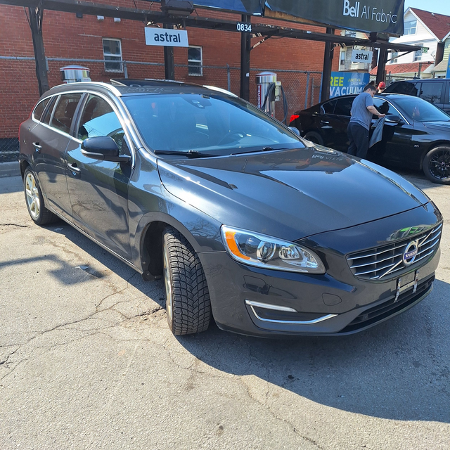 2015 Volvo V60 T6 Premier Plus, AWD, 3.0l 6cyl, Pre-safety inspe - Photo 10