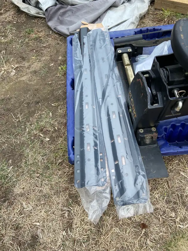 fifth wheel hitch