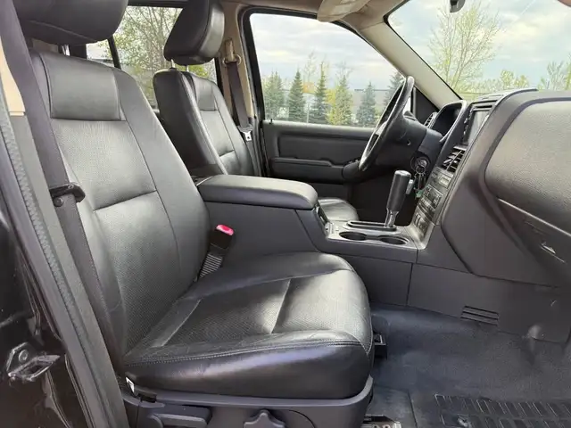 2010 Ford Explorer 2010 FORD EXPLORER ADRENALIN , 4X4   , AUTOMA - Photo 11