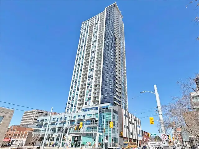 $1900 - 2 2 Condo in DTK Available for Lease | Move-In Ready