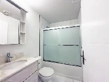 $1900 - 2 2 Condo in DTK Available for Lease | Move-In Ready - Photo 6