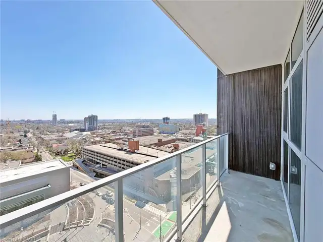 $1900 - 2 2 Condo in DTK Available for Lease | Move-In Ready - Photo 9