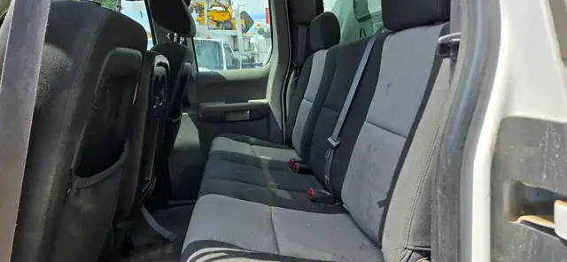 2008 Chevrolet Silverado 2500HD 4x4 - 4 Doors - Heavy Duty! - Photo 11