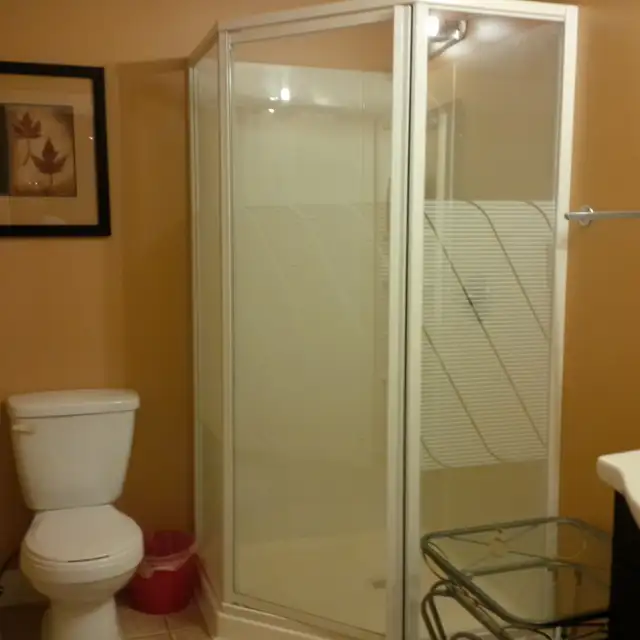 Basement Room for Rent - Photo 5