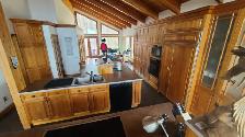 Armoires cuisine, salle de bain et salon