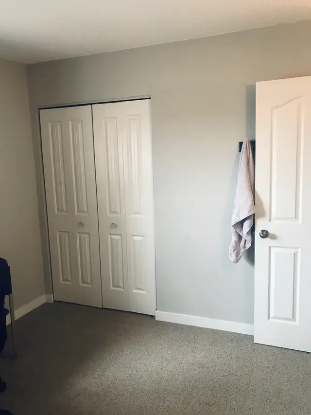 Room Rental - Photo 4