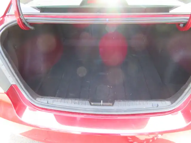 2012 Chevrolet Cruze LT - Photo 4