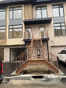 Beautiful, 2 bedroom (plus den), 2.5 bathroom, modern townhome - Photo 10