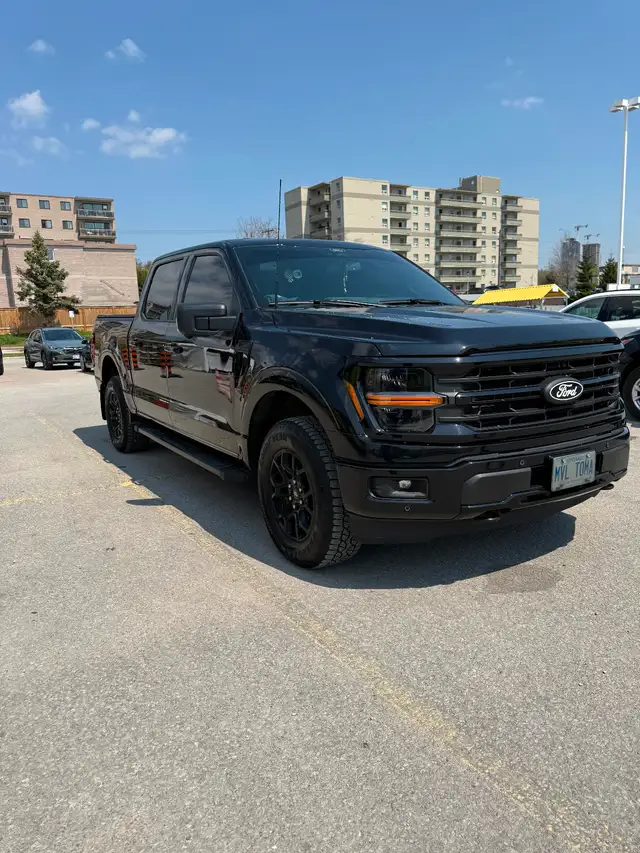 2025 Ford F150 XLT 302A lease takeover