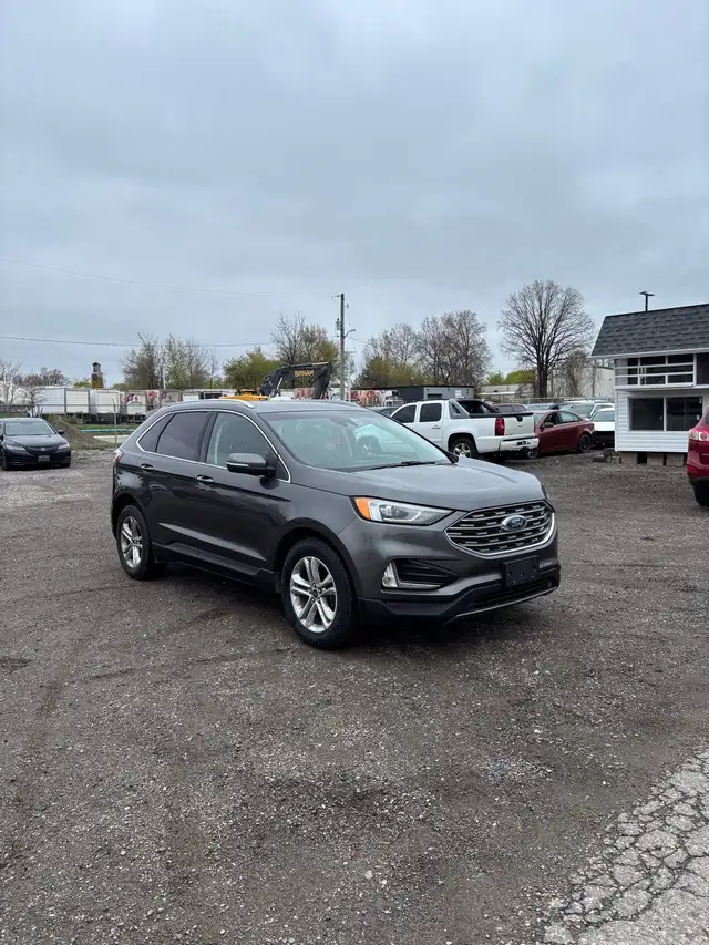 2019 Ford Edge Safety Certified - Photo 2