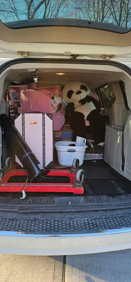 FREE MOVING DELIVERY QUOTE AVAILABLE ANYTIME 647-761-0675