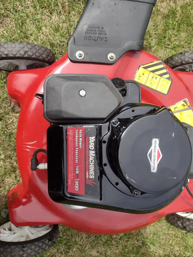 Tondeuse a gazon YARD MACHINES 148 cc largeur de coupe 20'' - Photo 2