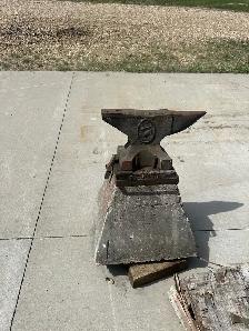 Anvil with stand