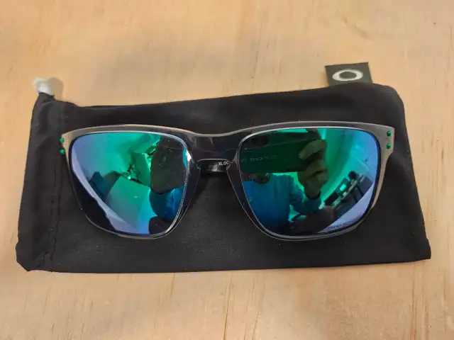 Oakley Holbrook XL