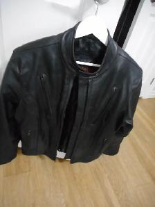 Woman's 2 piece' Select Leather' motorcycle suit Coat XL Chaps L