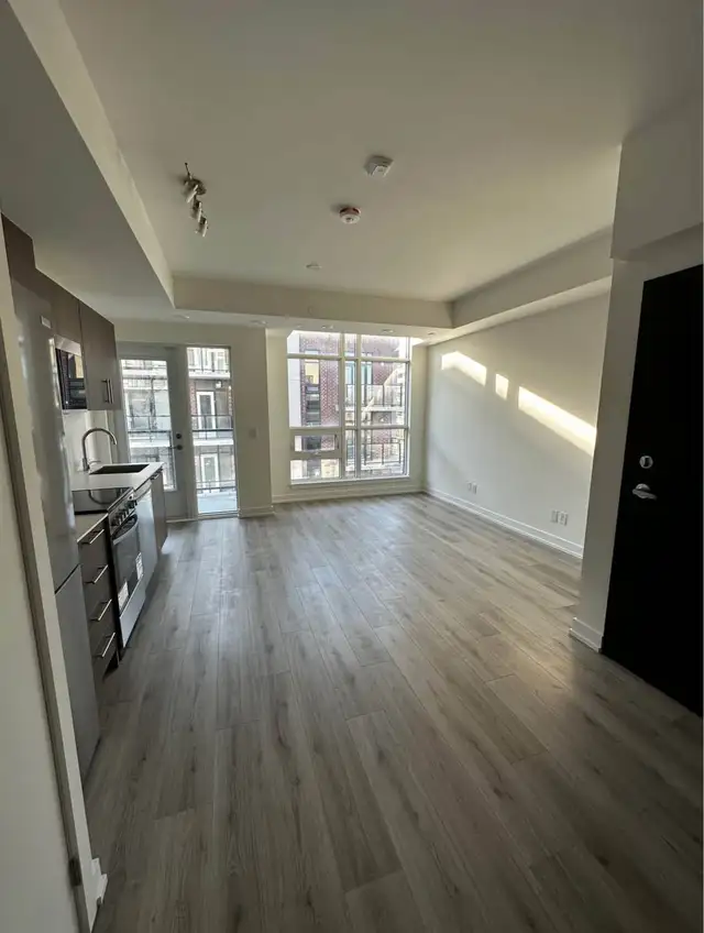 For Rent: 2 Bedroom 2 Bathroom Townhouse - Photo 3