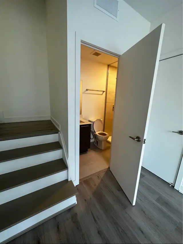 For Rent: 2 Bedroom 2 Bathroom Townhouse - Photo 7