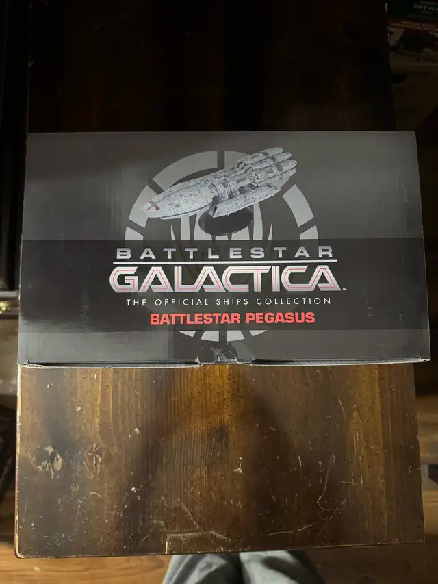 Collectable Starship Models ( dicast ) for Sale - Photo 4