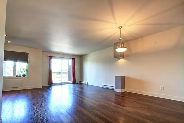 appartement 4 1/2 apartment condo Chomedey