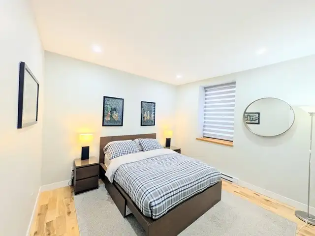 2 Beds  1 bath ALL Included- Metro Guy Concordia