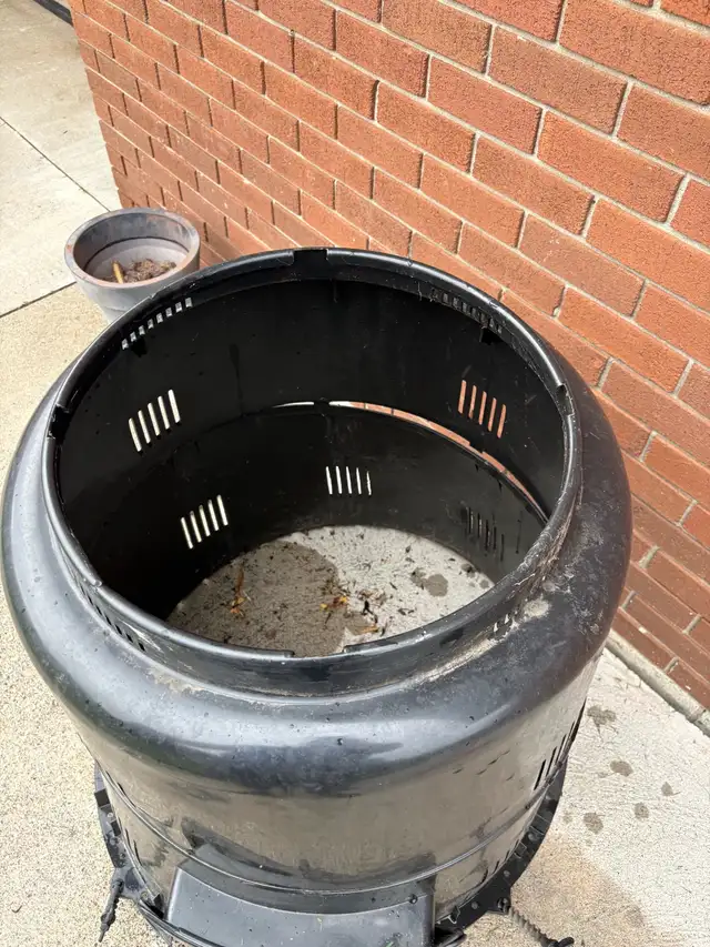 Free garden composter - Photo 2