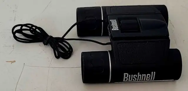 8x21 Bushnell Powerview Binoculars W/Case (31020778) - Photo 2