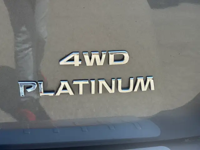 2018 Nissan Pathfinder PLATINUM 4WD - Photo 7