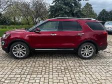 2017 Ford Explorer - Photo 2