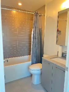 Modern 1 Bedroom Condo Near Yonge & Eglinton - Photo 7
