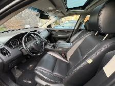 2010 Mazda CX9 GS, leather, 3 rows, one owner - Photo 3