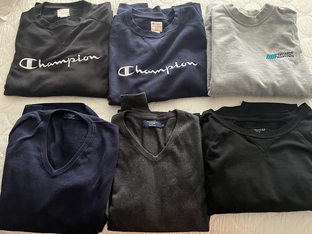 Men's Sweatshirts - Size Large Sweaters Size XL