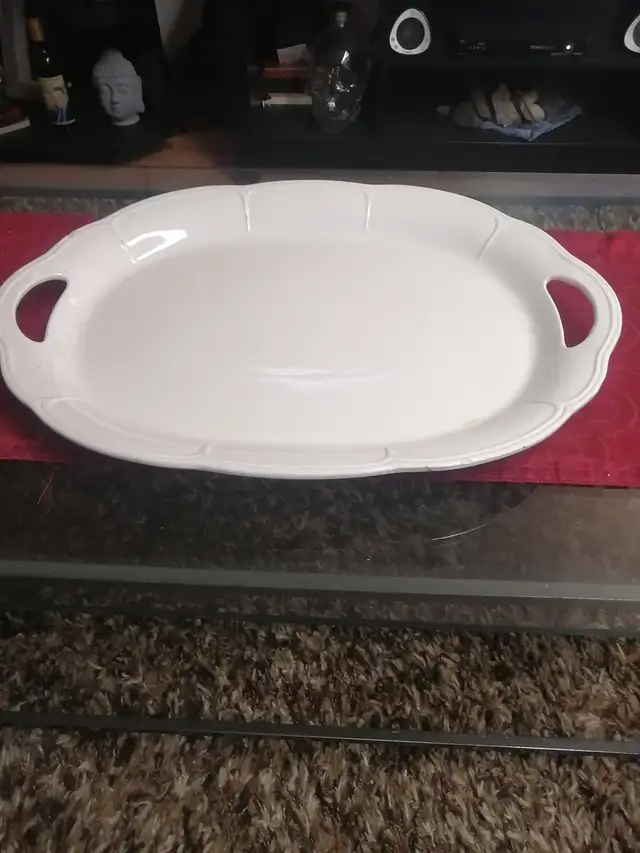 Decorative platters $5 each - Photo 4