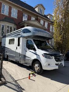Rv Detailing and Polishing - Photo 4
