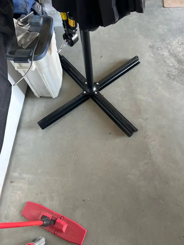 Deck Umbrella - Photo 3