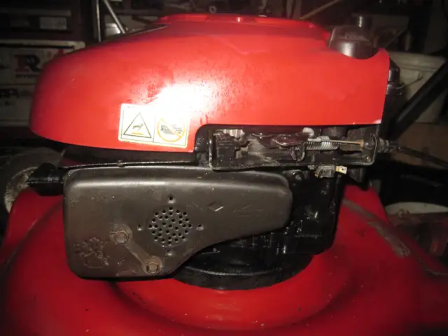 6.75 H/P CRAFTSMAN BRIGGS REPLACEMENT ENGINE WITH ELECTRIC START - Photo 3