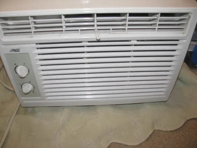 Window Air Conditioner