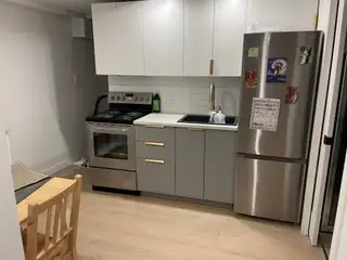 Superbe loft 2 1/2, Limoilou, électro inclus, Juillet - Photo 3