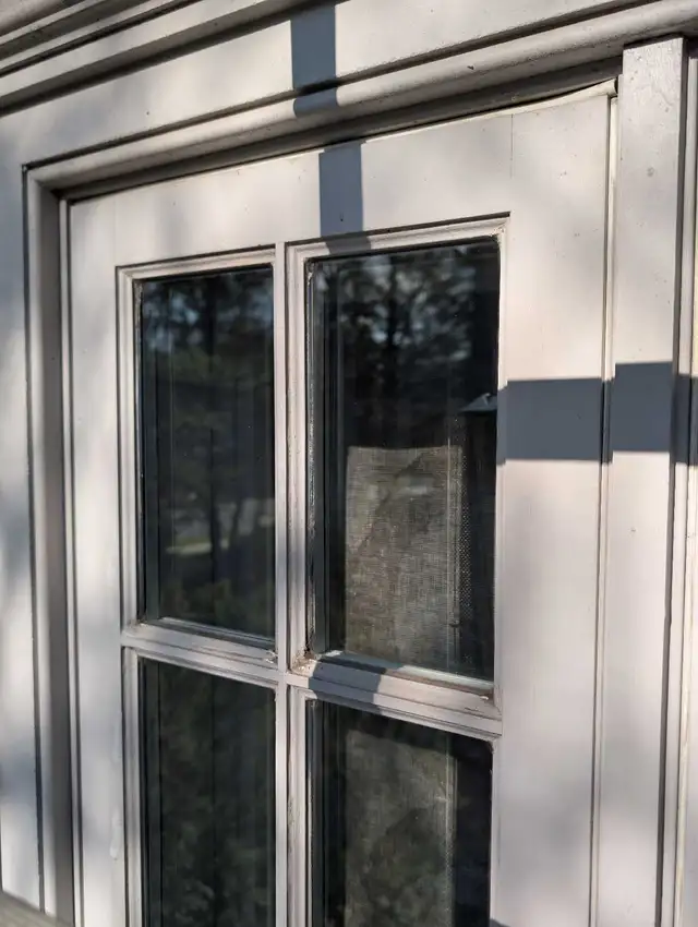 Better Call Sal Window & Eaves cleaning - Photo 8