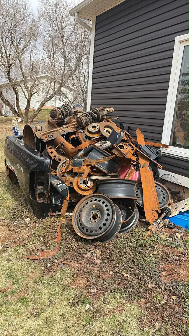 looking for unwanted push mowers and ride ons - Photo 3